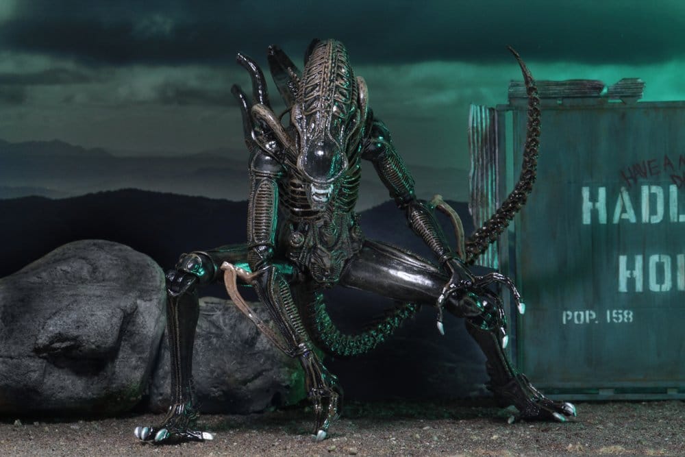 Aliens Ultimate Actionfigur Warrior (1986) Brown 23 cm PRE-ORDER