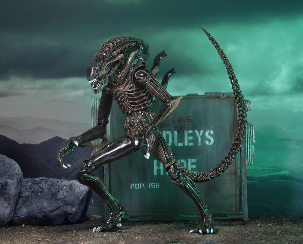 Aliens Ultimate Actionfigur Warrior (1986) Brown 23 cm PRE-ORDER