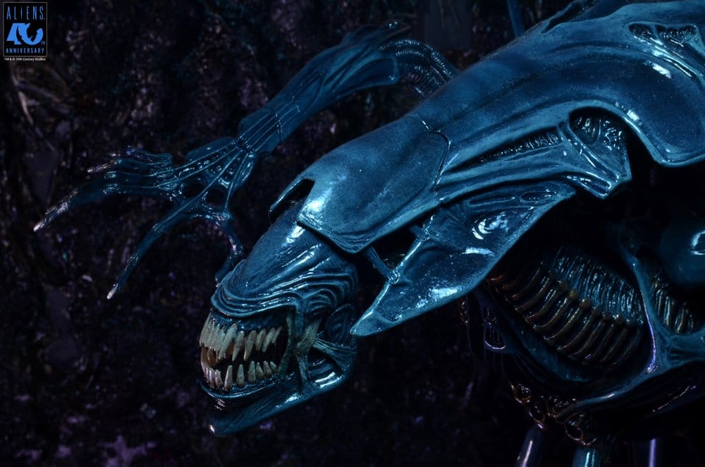 Aliens Ultra Deluxe Actionfigur Alien Queen (40th Anniversary) 38 cm PRE-ORDER