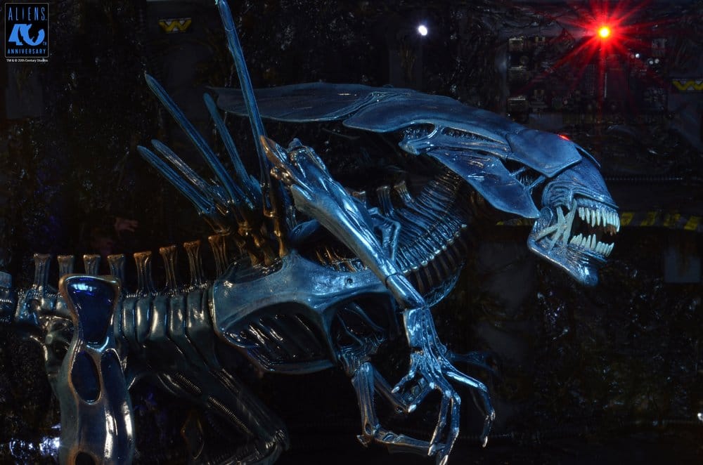 Aliens Ultra Deluxe Actionfigur Alien Queen (40th Anniversary) 38 cm PRE-ORDER