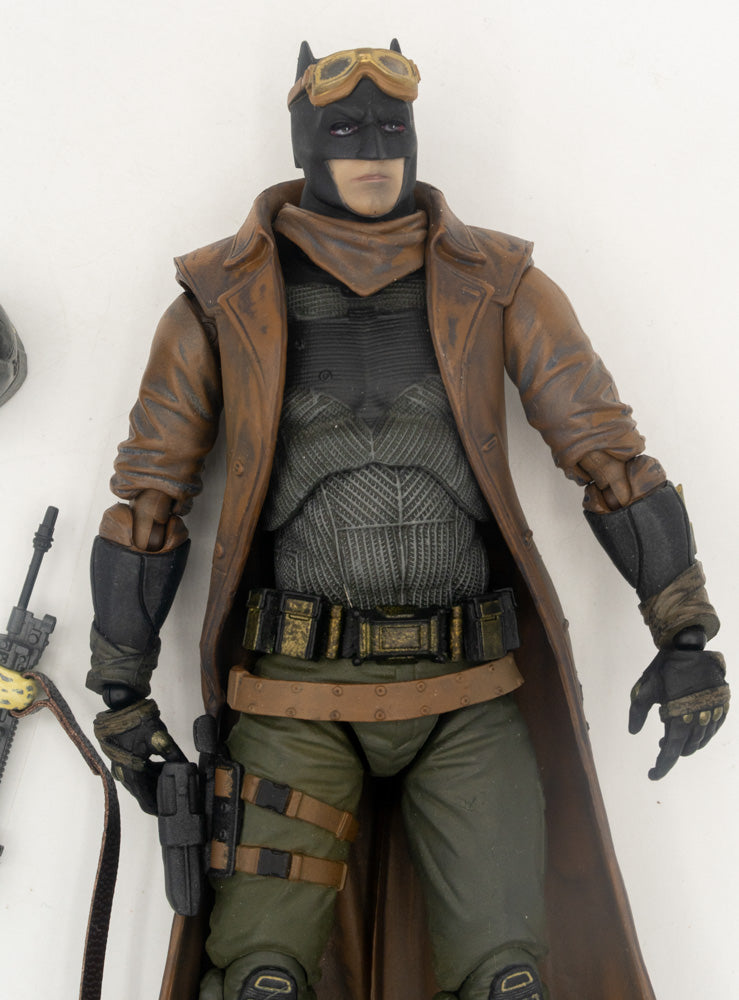 Mafex Knightmare Batman Actionfigur 16 cm