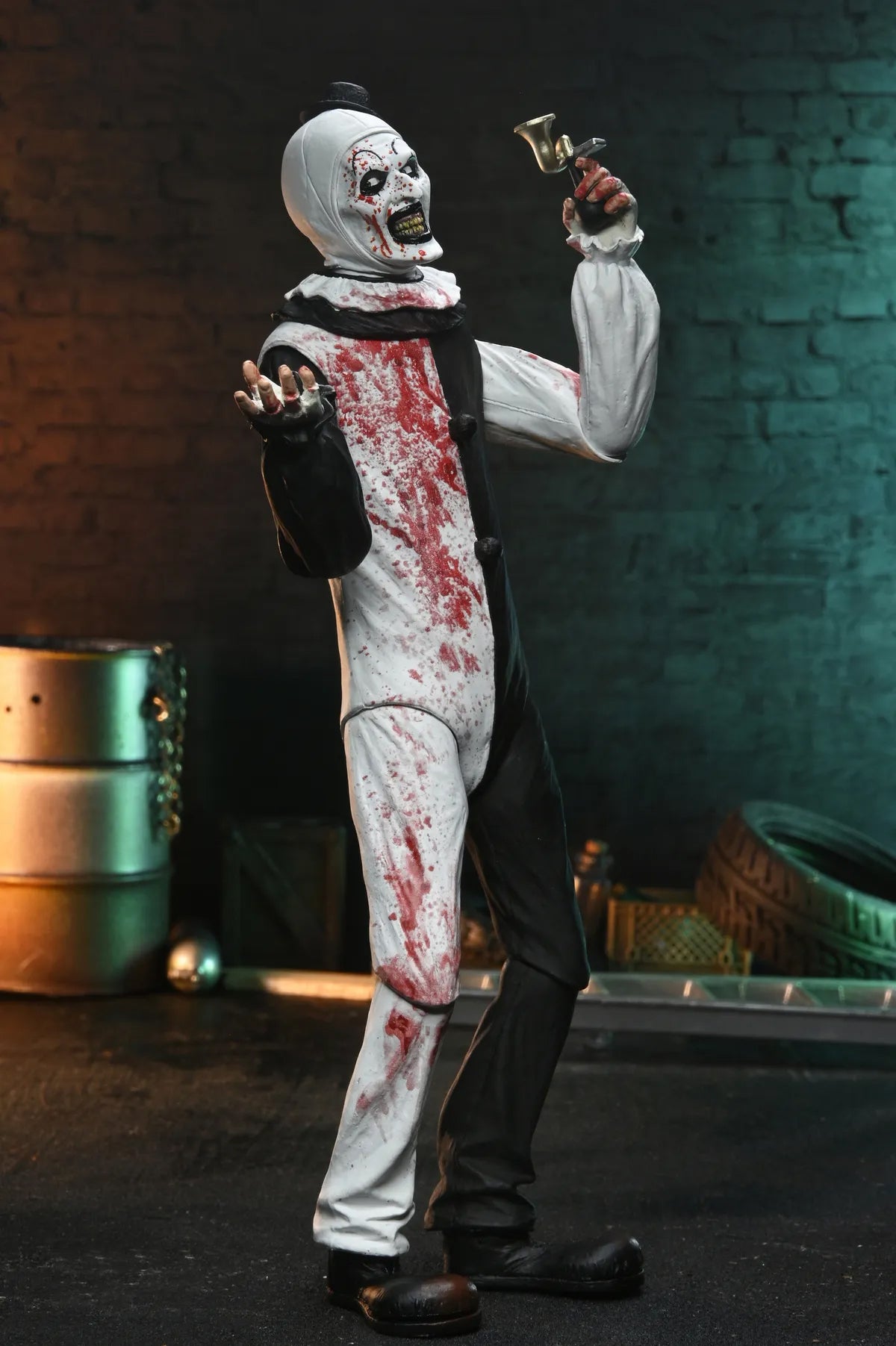 Terrifier Art The Clown Ultimate Blood Splattered Actionfigur 17 cm PRE-ORDER