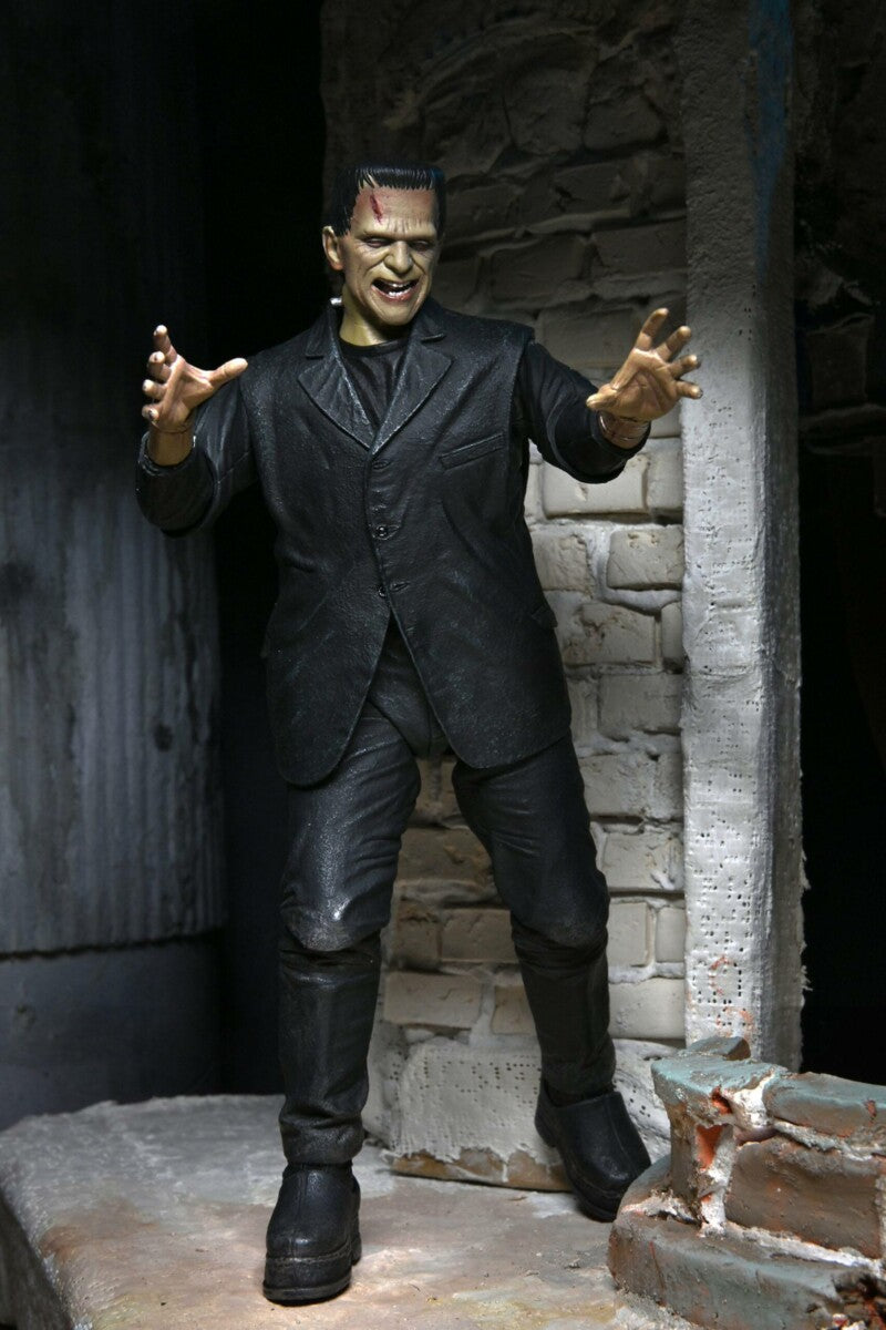 Frankenstein's Monster Universal Monsters Actionfigur Ultimate (Color) 18 cm