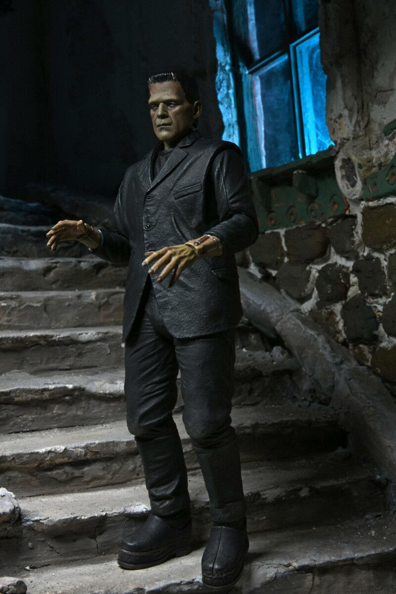 Frankenstein's Monster Universal Monsters Actionfigur Ultimate (Color) 18 cm